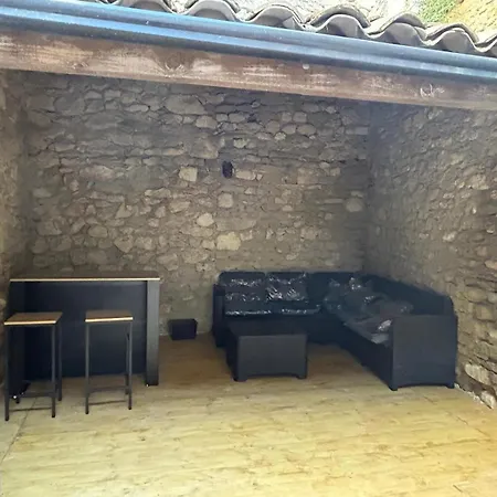 בית נופש Le Murier En Ardeche, 10 Personnes, Avec Sauna Saint-Marcel-d'Ardeche