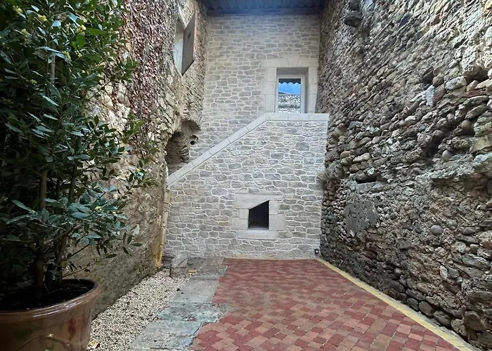 Casa de Férias Le Murier En Ardeche, 10 Personnes, Avec Sauna Saint-Marcel-d'Ardeche